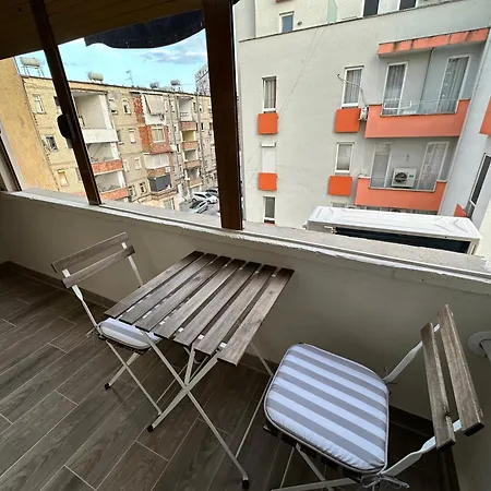 Skyline Nest Apartment *